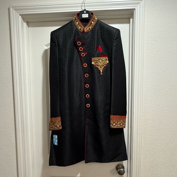 Men’s black sherwani - Picture 1 of 7